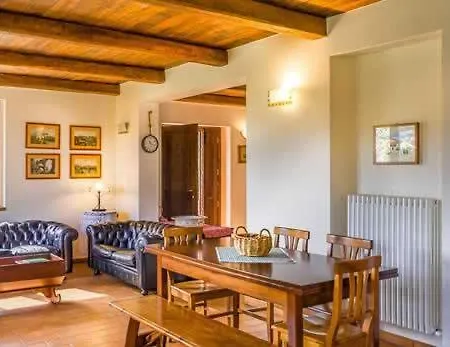 Villa Mulberry